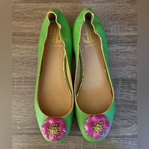 NEW Lilly Pulitzer Color In Bloom Ballet Flats Green and Pink Floral Shoes 7.5